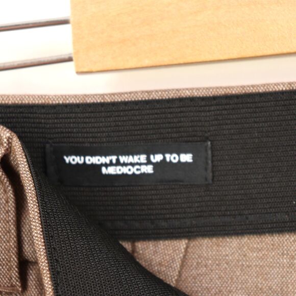 NWT Torrid Studio Comfort Flex Waistband Luxe Woven Core High Rise Pants 24 - Picture 5 of 5